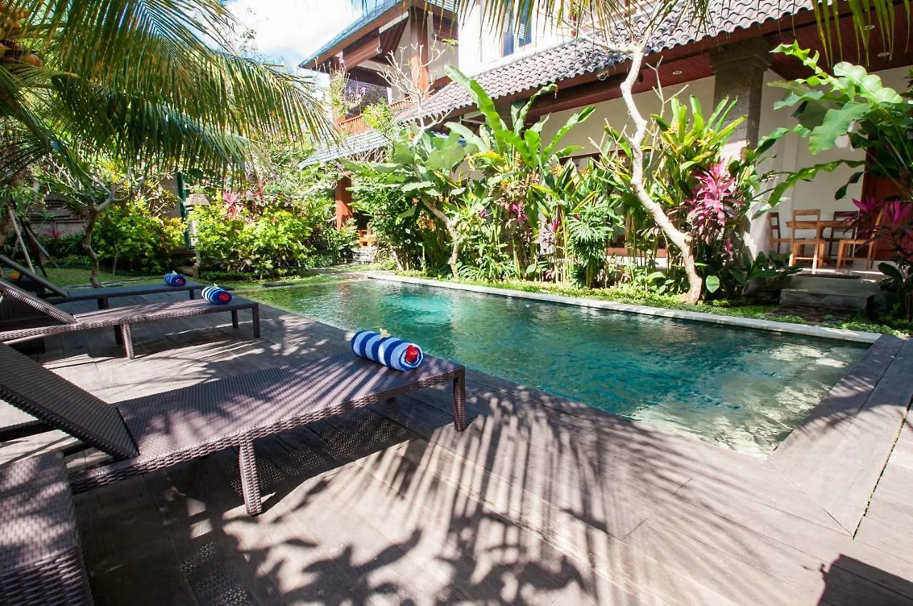 Flamboyant Villa Ubud Hotel
